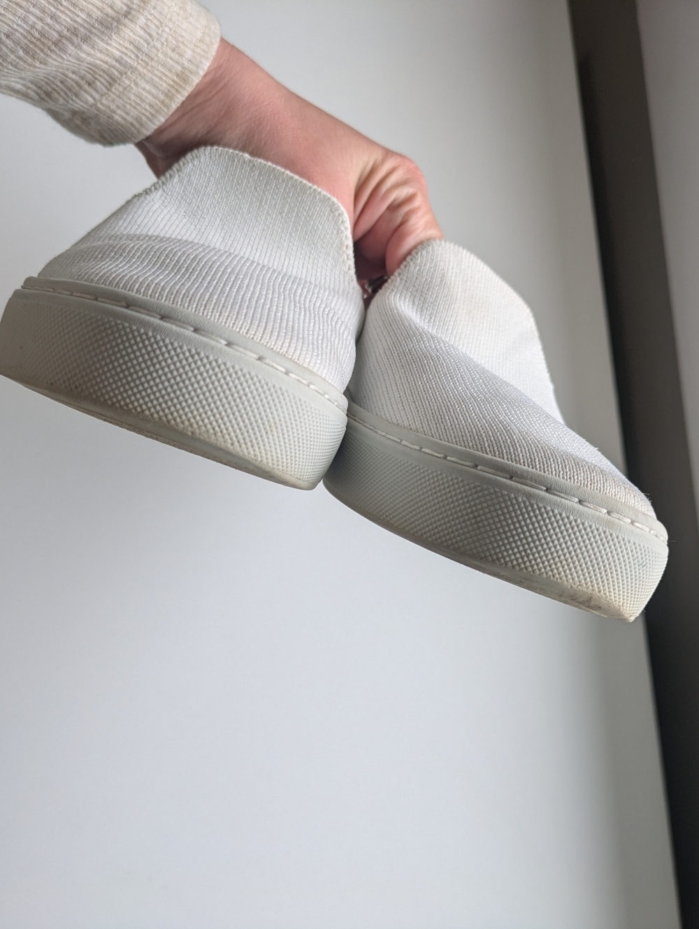 Rothy's The Original Slip On Sneaker Bright White  7.5 - Picture 4 of 11